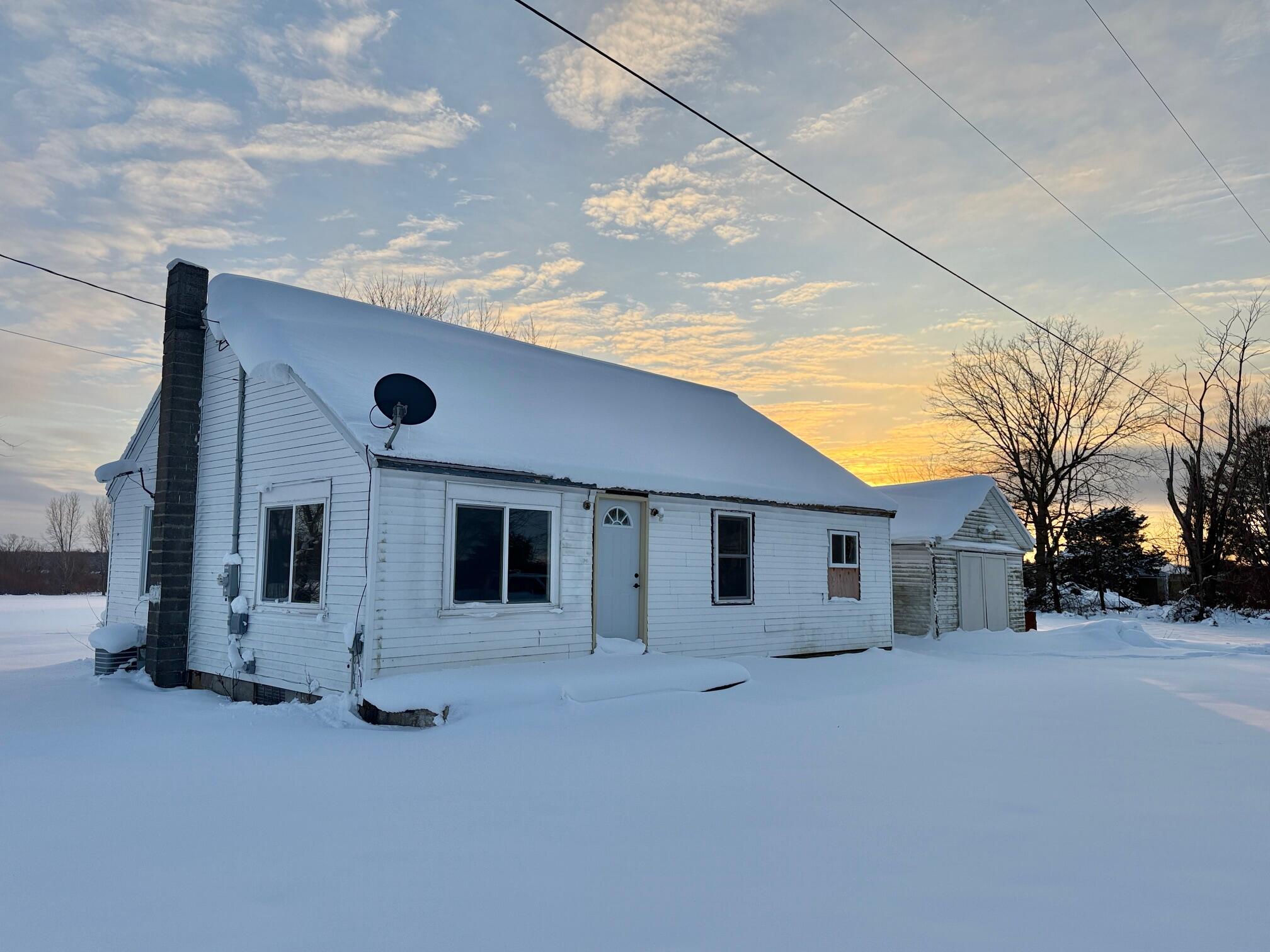 9255 E Cleveland Road