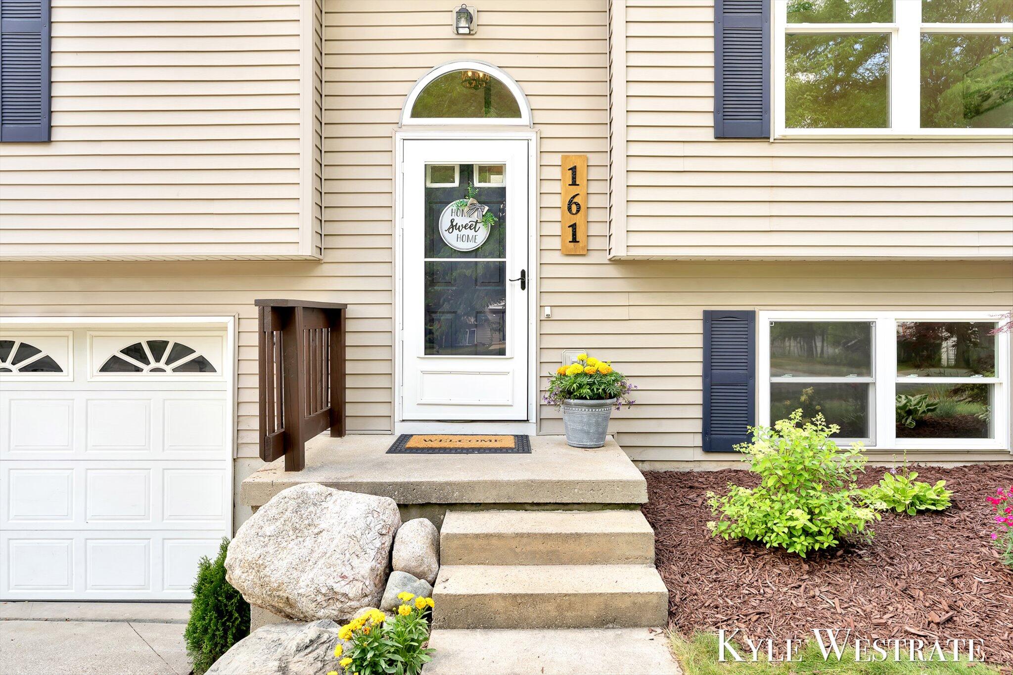 161 Rollingwood Drive