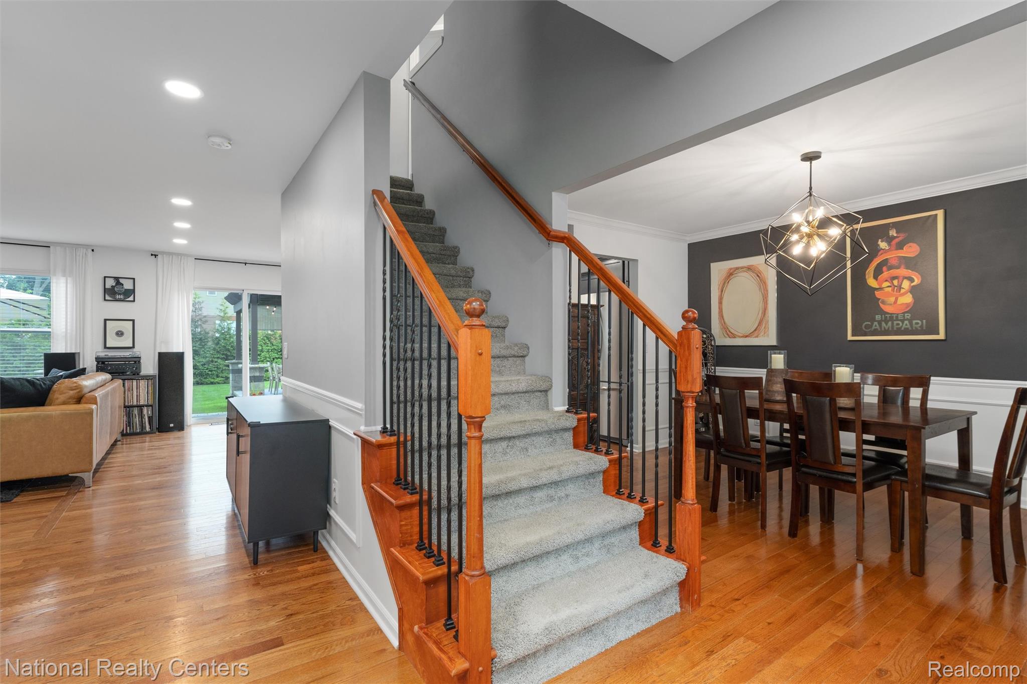 9317 Richfield