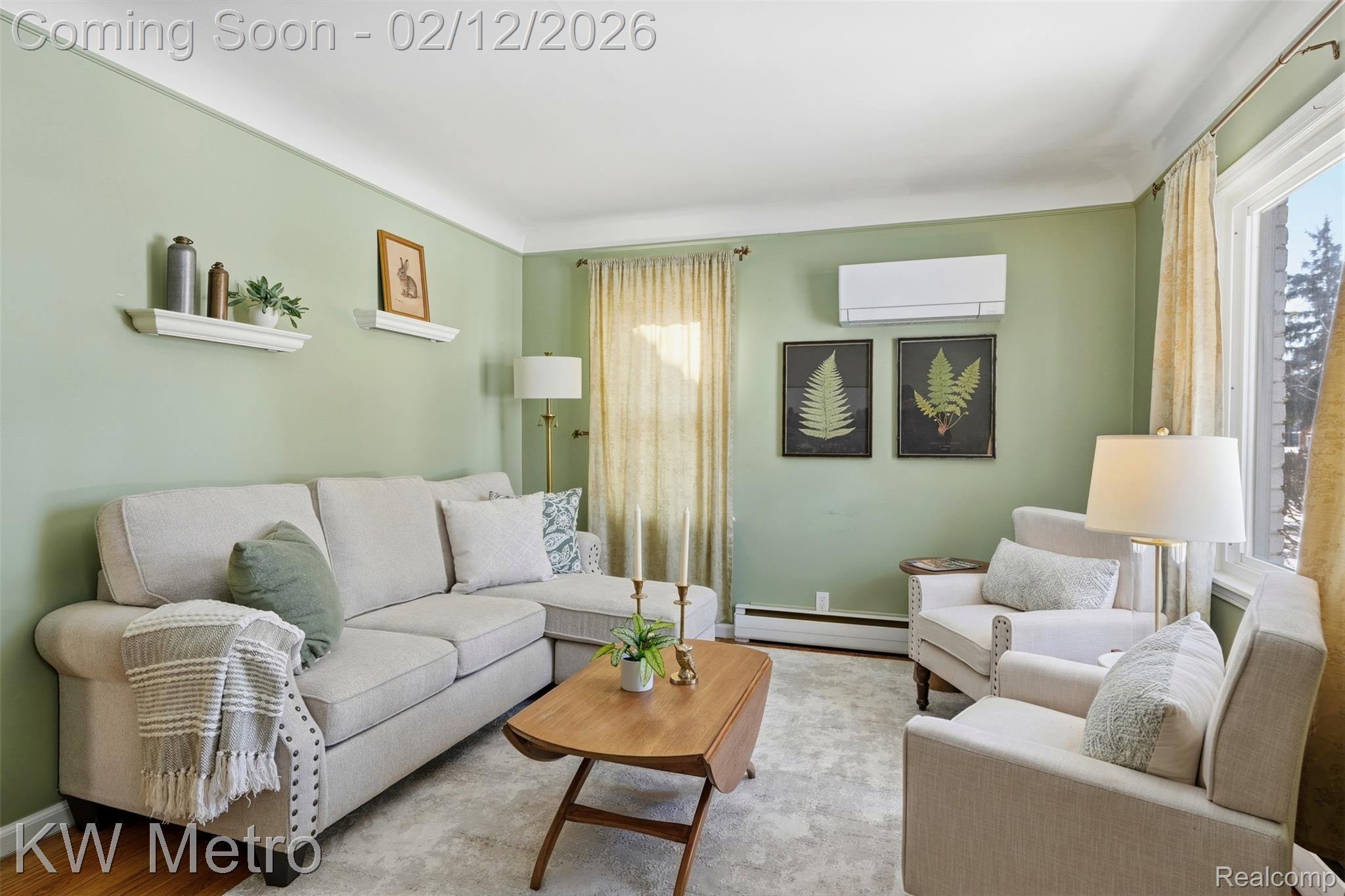 2926 N Altadena Avenue