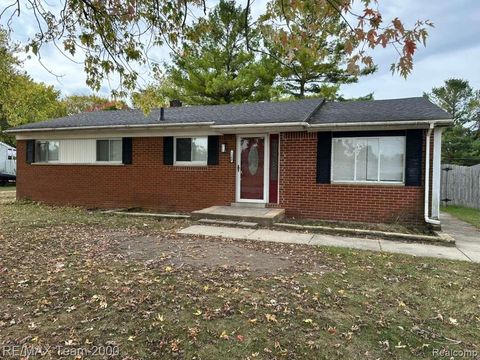 1368 Athlone Street Oxford Charter Township MI 48371