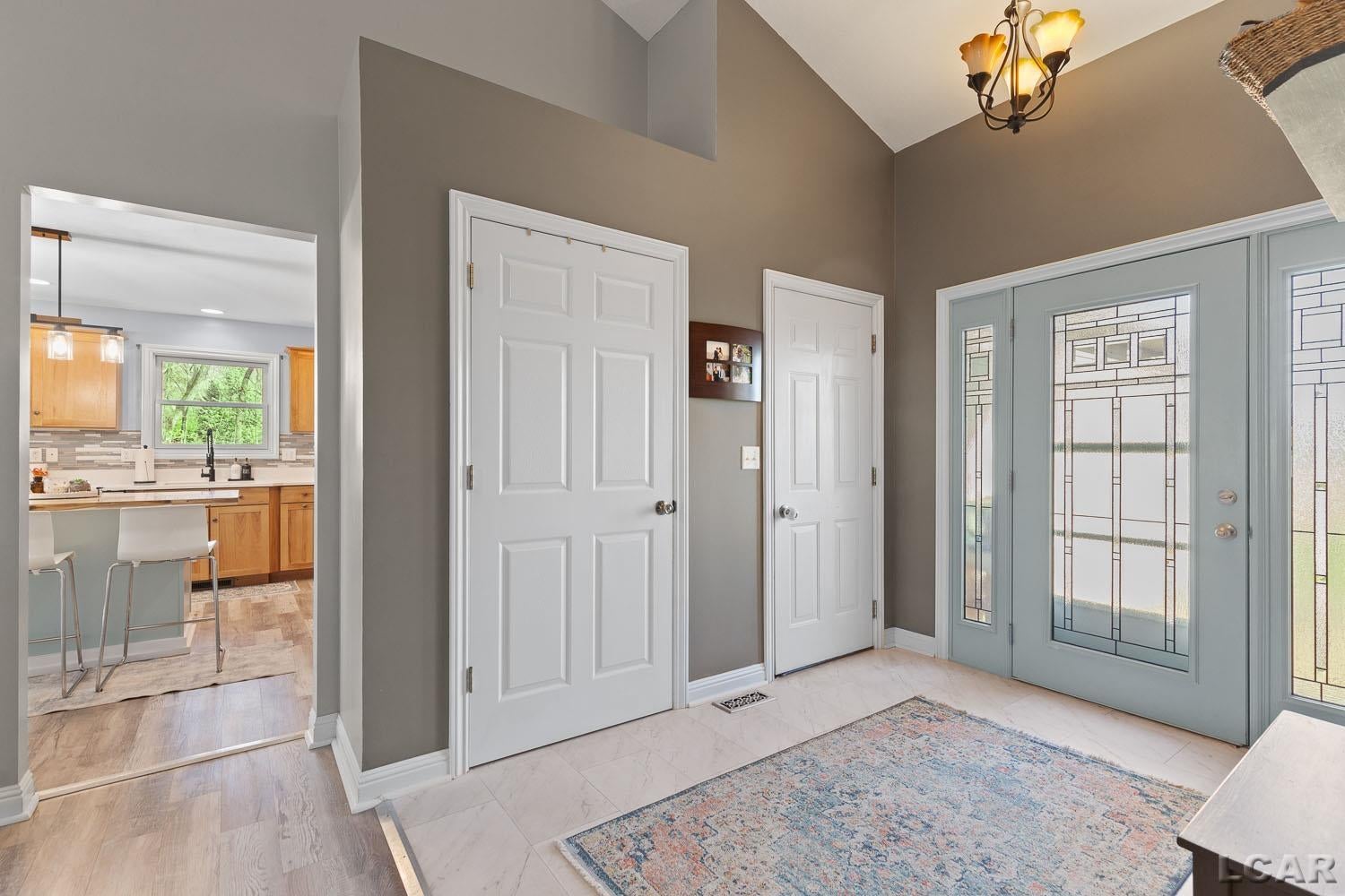 9472 Walnut Drive
