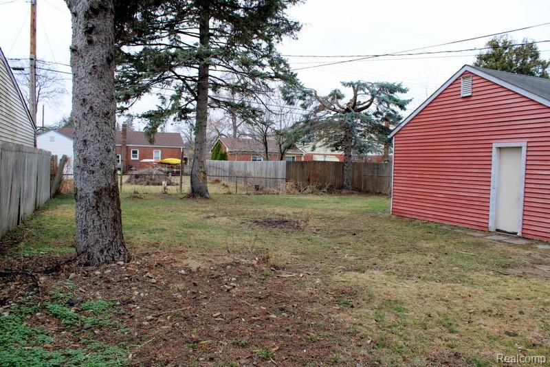 6354 Buckingham Avenue