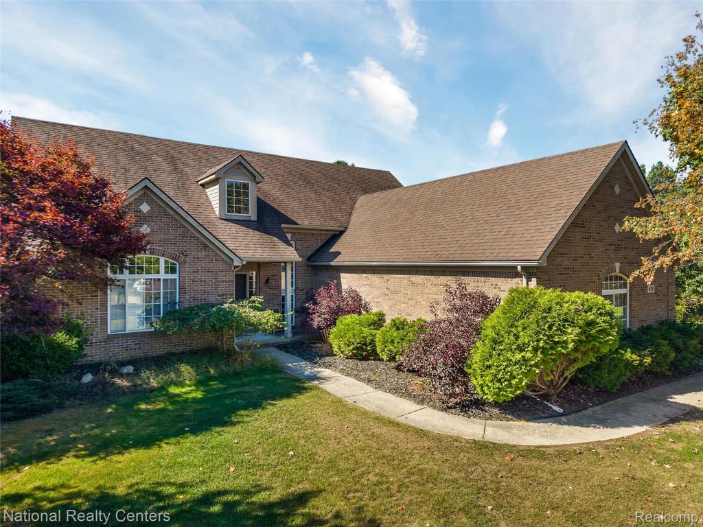 Photo of 678 Joshua Drive, Highland Charter Township, MI 48356 (MLS # 20261027804)