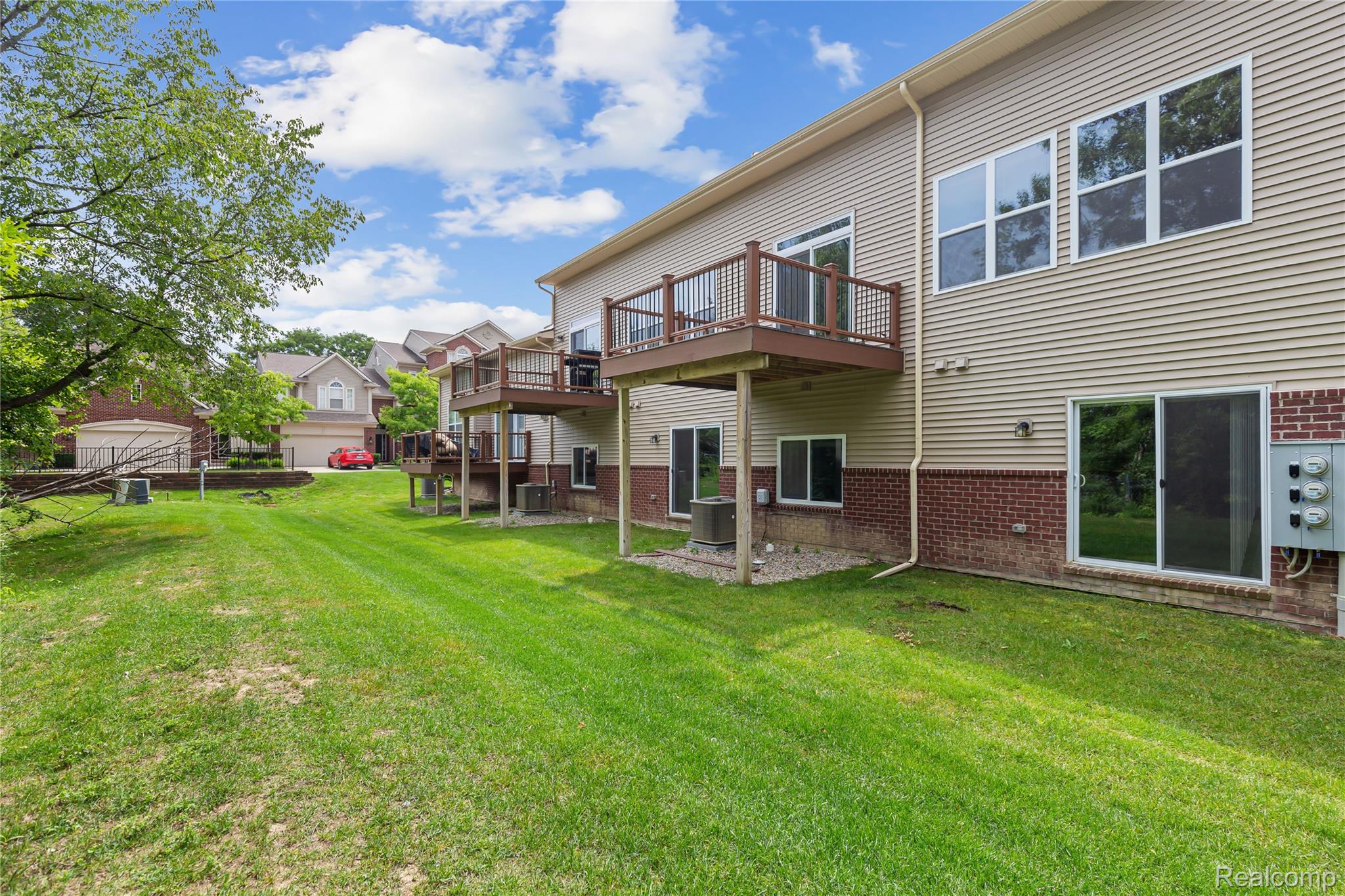7512 Berry Wood Lane