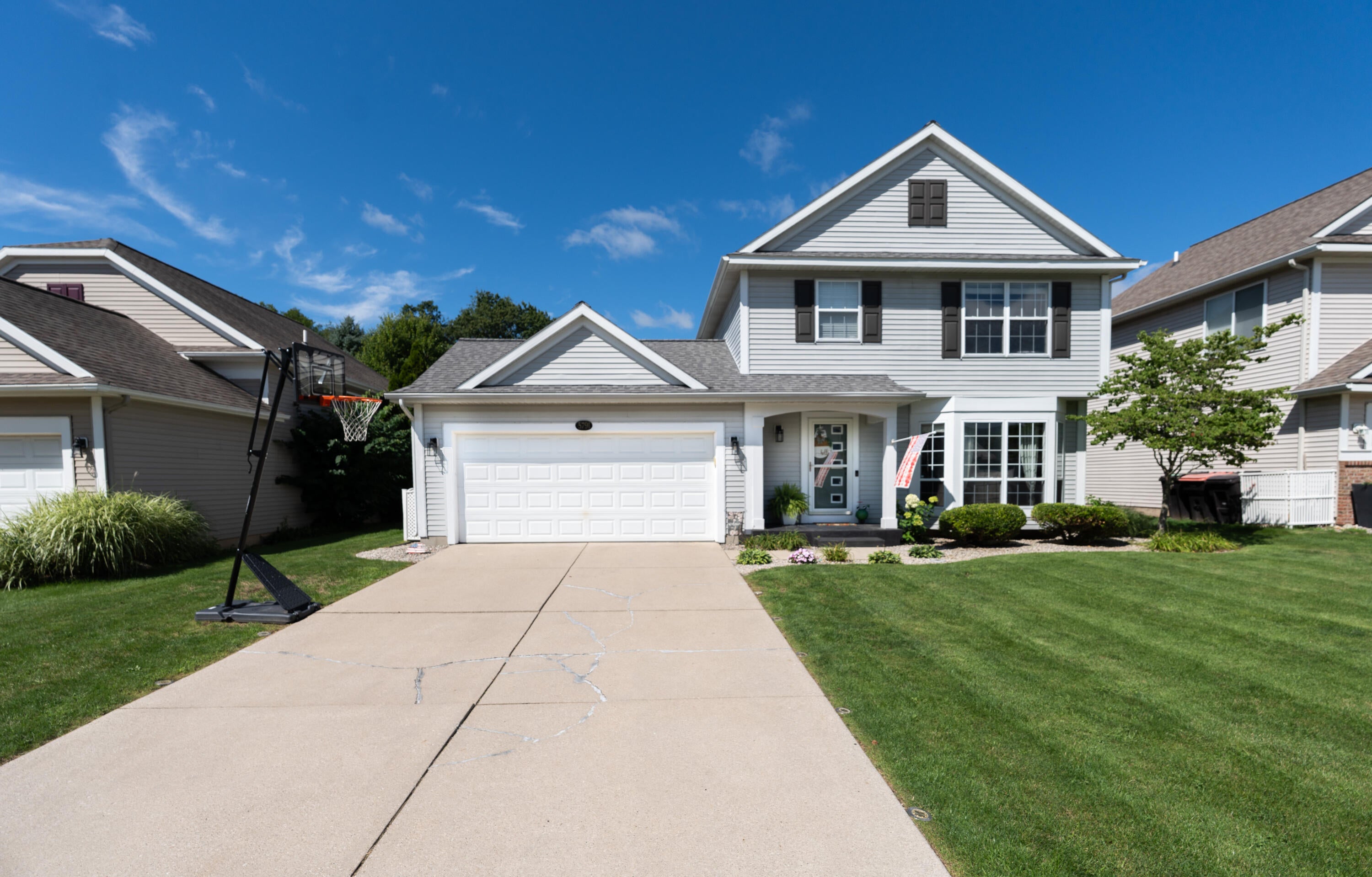 5791 Hickory Hill Court SE