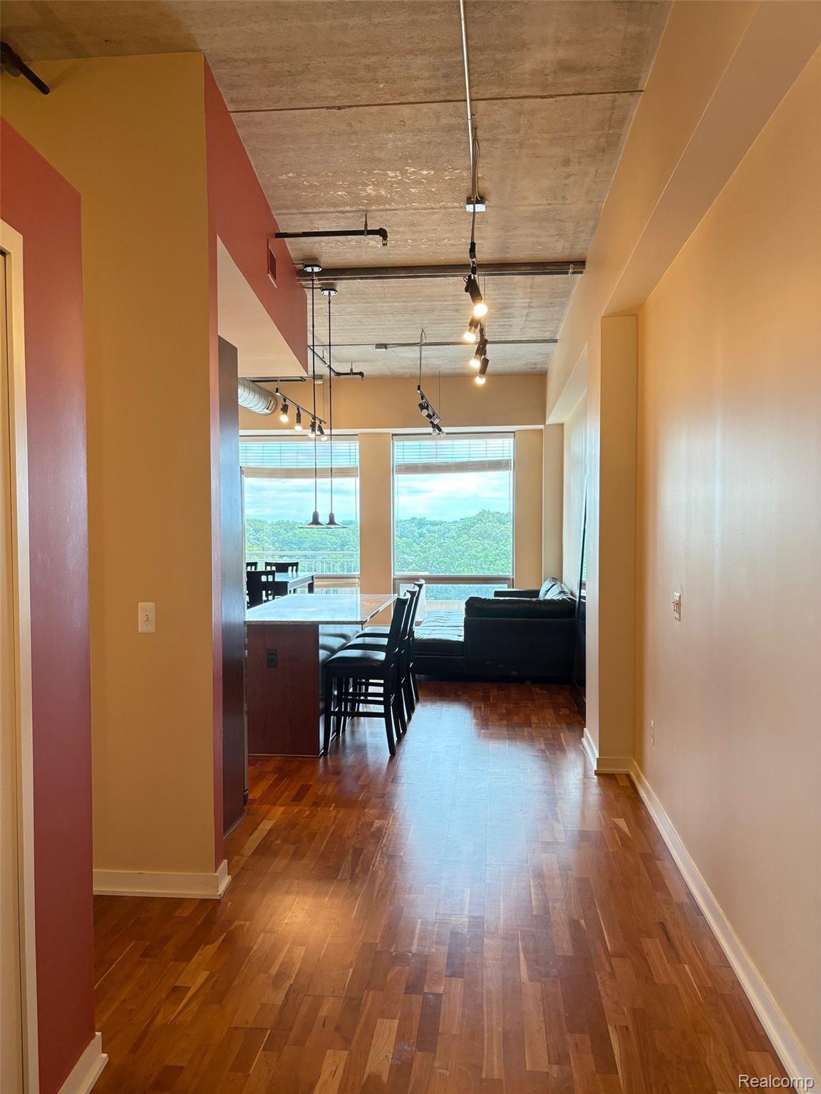 350 N. Main Street 602