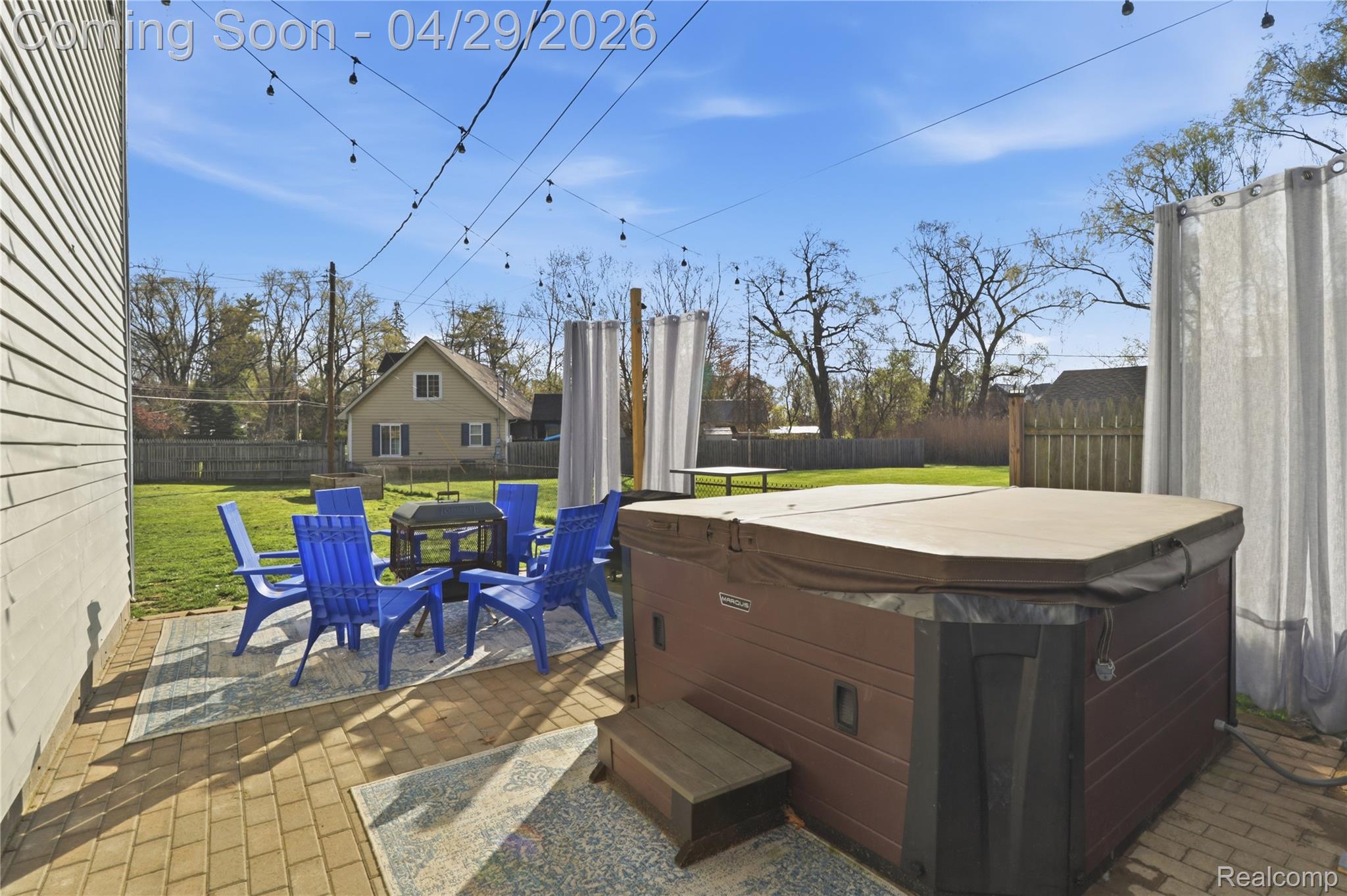 3357 Giddings Boulevard