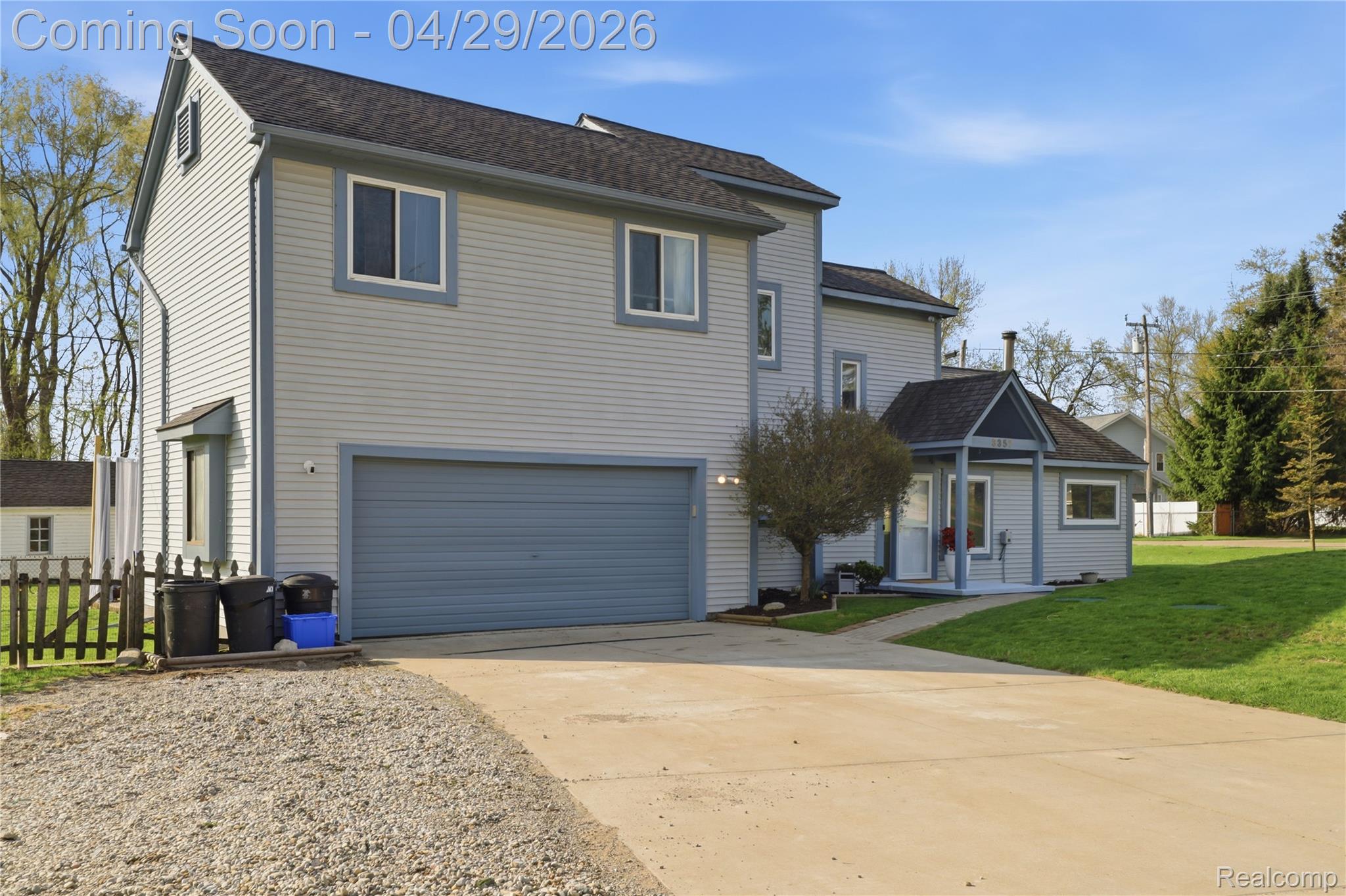 3357 Giddings Boulevard