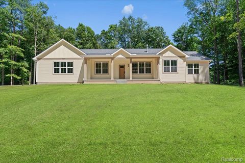 917 Chickasaw Dr Vevay Township MI 48854
