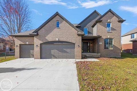 Photo of 50529 Summit View Drive, Macomb Township, MI 48044 (MLS # 58050187310)