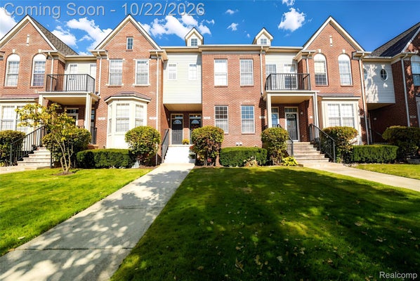 854 SUMMERFIELD DR, WESTLAND, MI 48185 - Image d033f7b6db25d6a0d8b804a5b6e08ce5/2454972702
