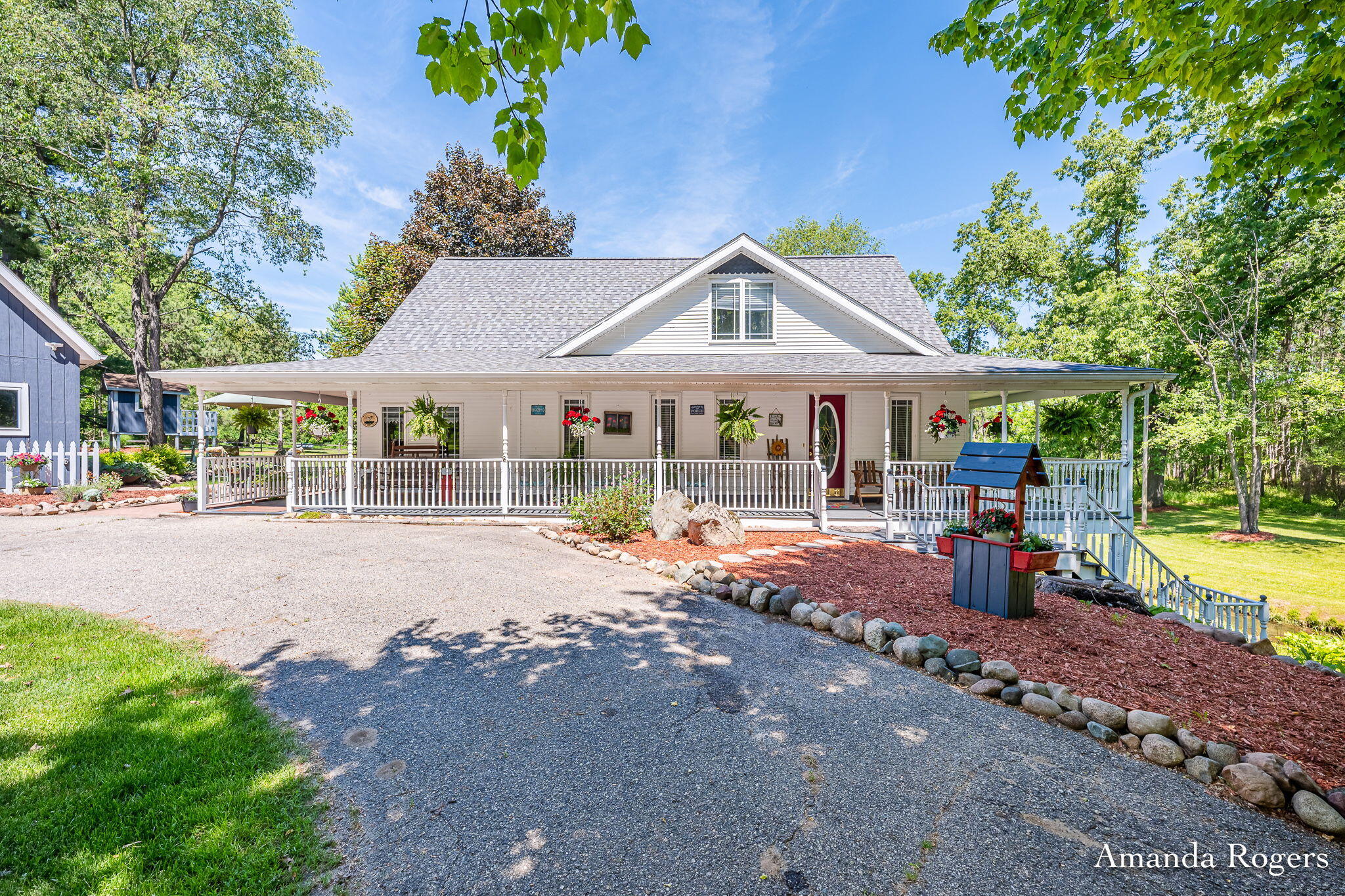 2295 Fallasburg Park Drive NE