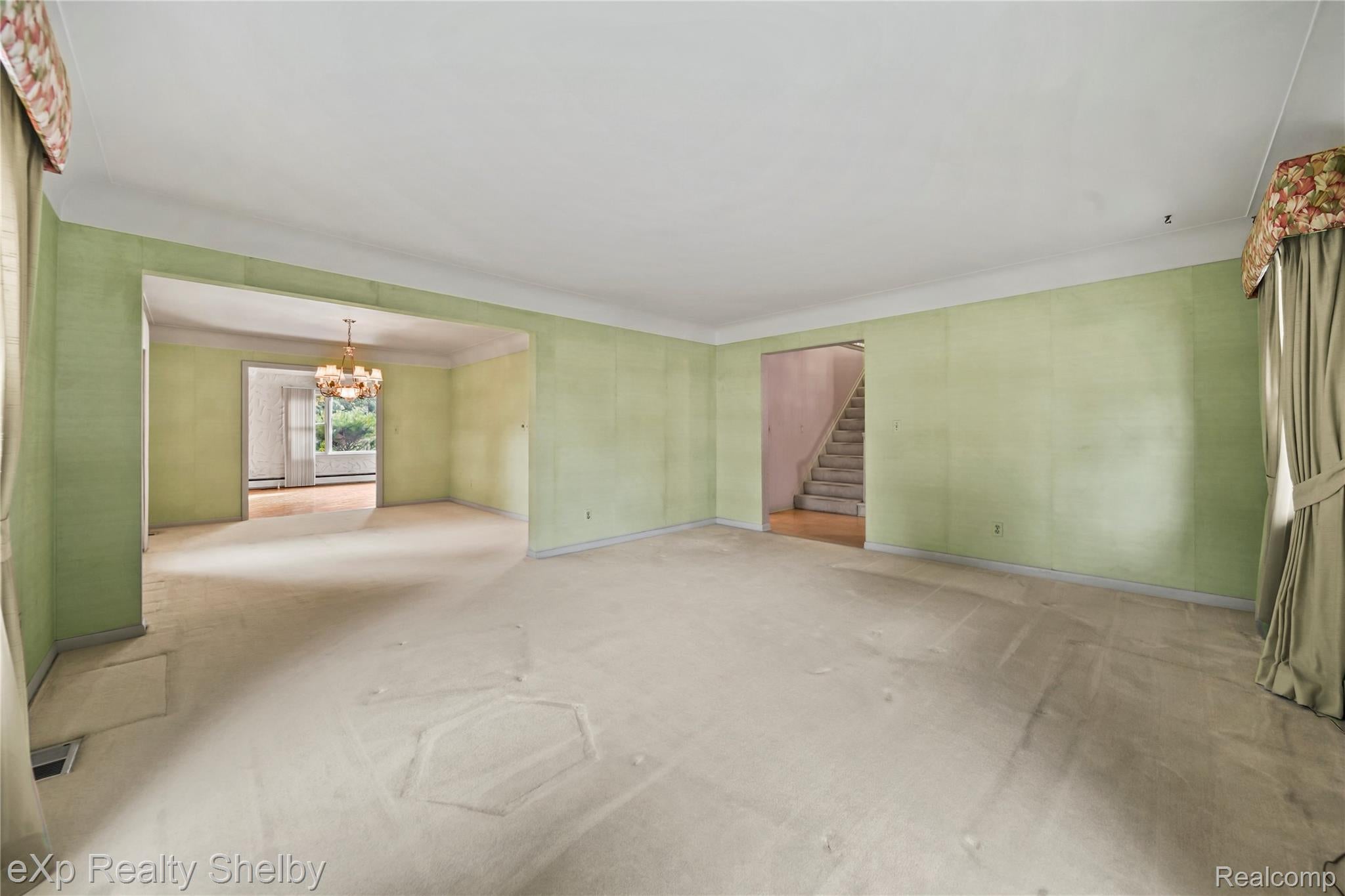 11512 Short Drive