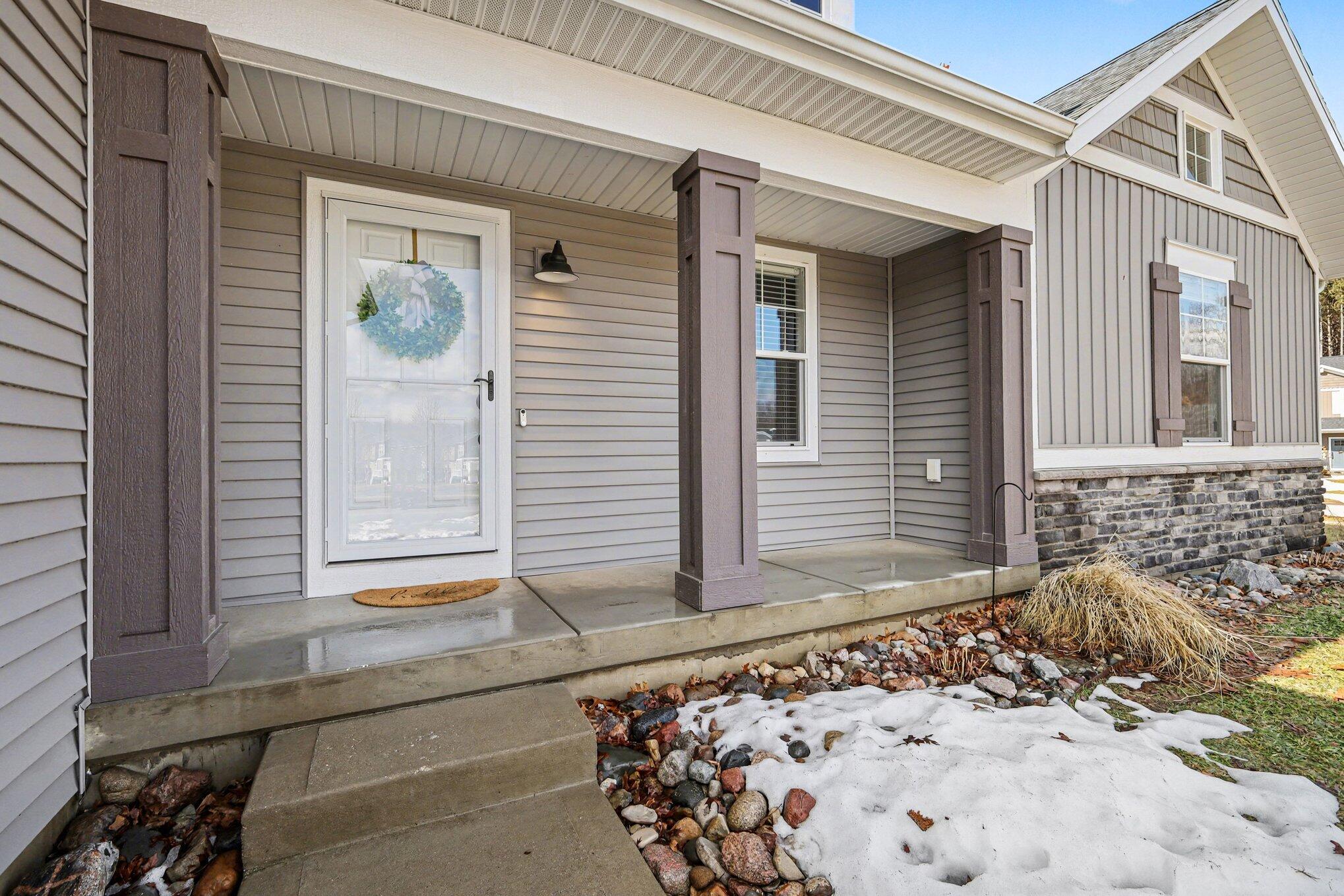 1325 Remington Drive SE