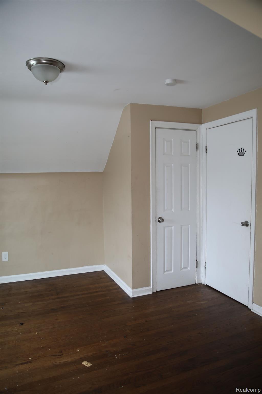 20259 BRADFORD Street