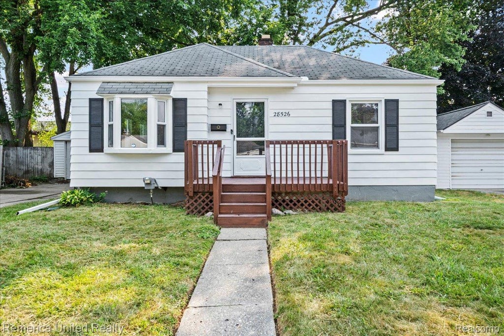 Photo of 28526 Brentwood Street, Southfield City, MI 48076 (MLS # 20261071260)