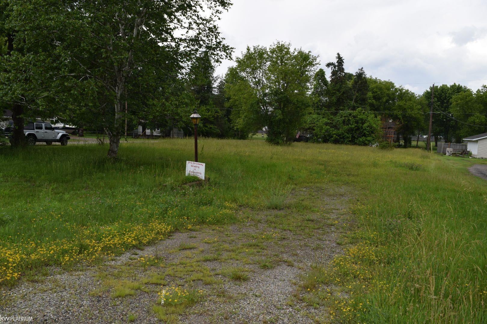 6372 Lapeer Road