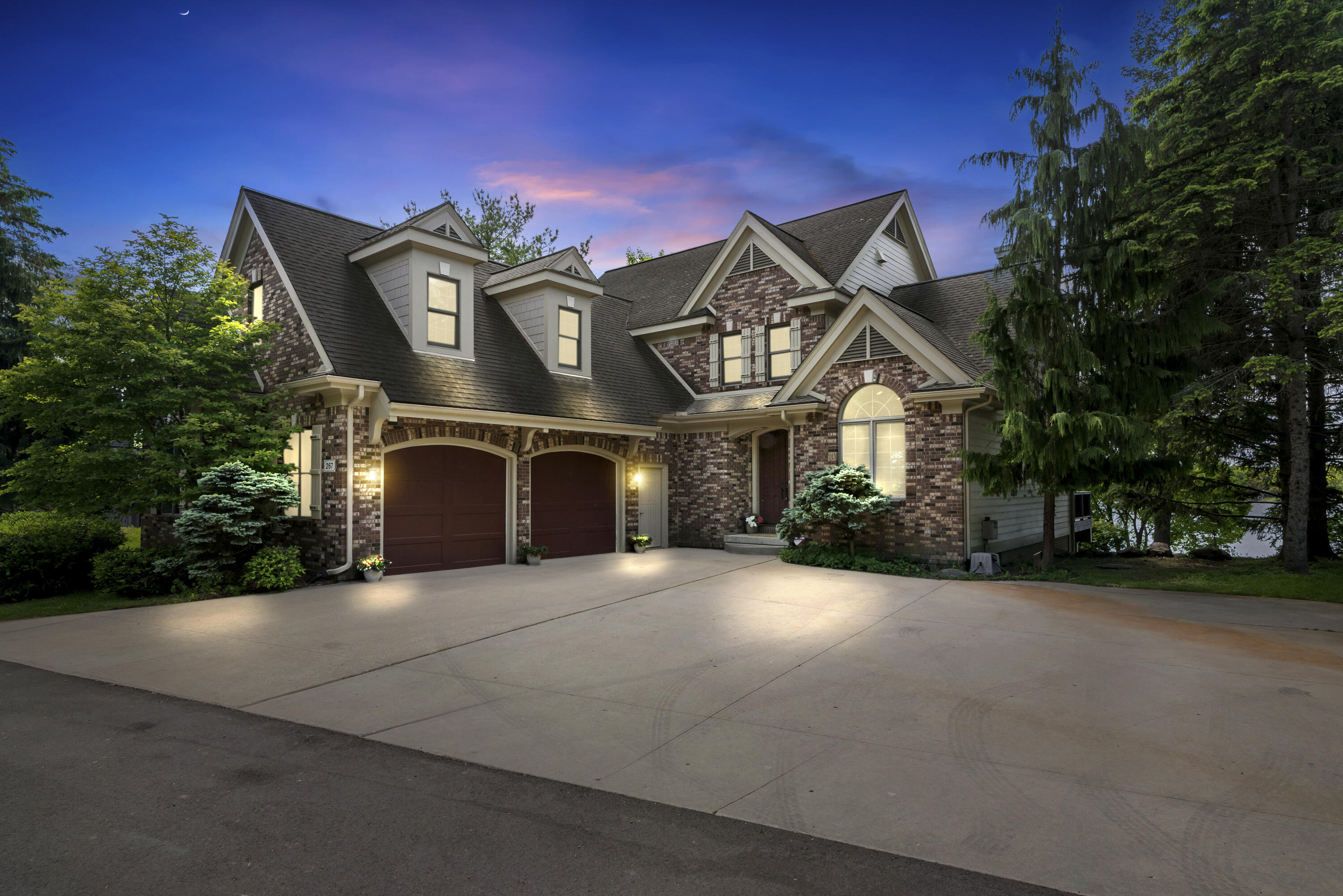 267 Glazier Road