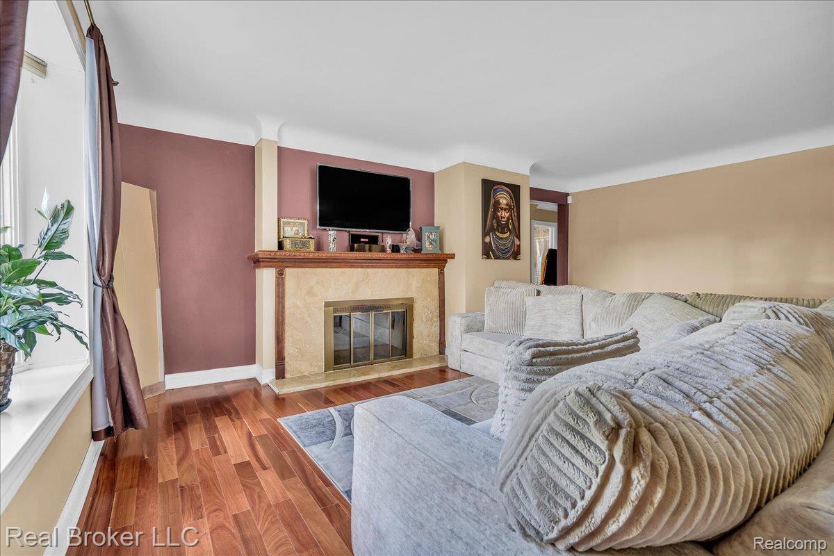 28251 Wildwood Trail