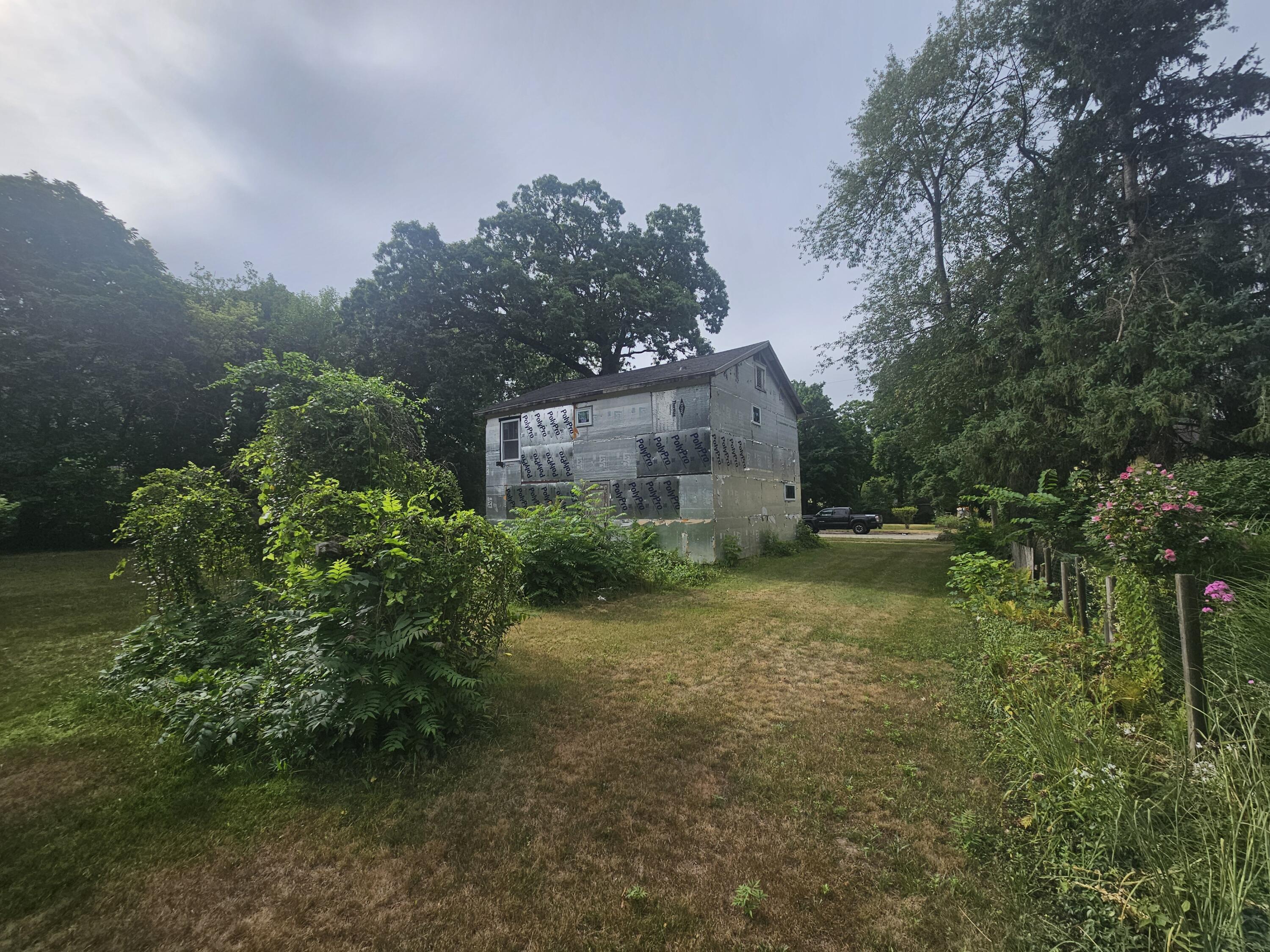 208 Halstead Street