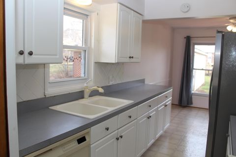 Tiny photo for 1117 Coleman Street, Ypsilanti Charter Township, MI 48198 (MLS # 81026013058)