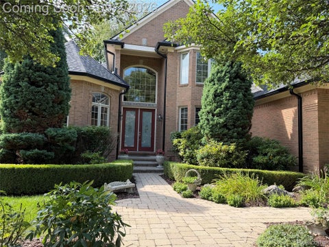 Tiny photo for 13046 Partridge Run, Shelby Charter Township, MI 48315 (MLS # 20261069368)