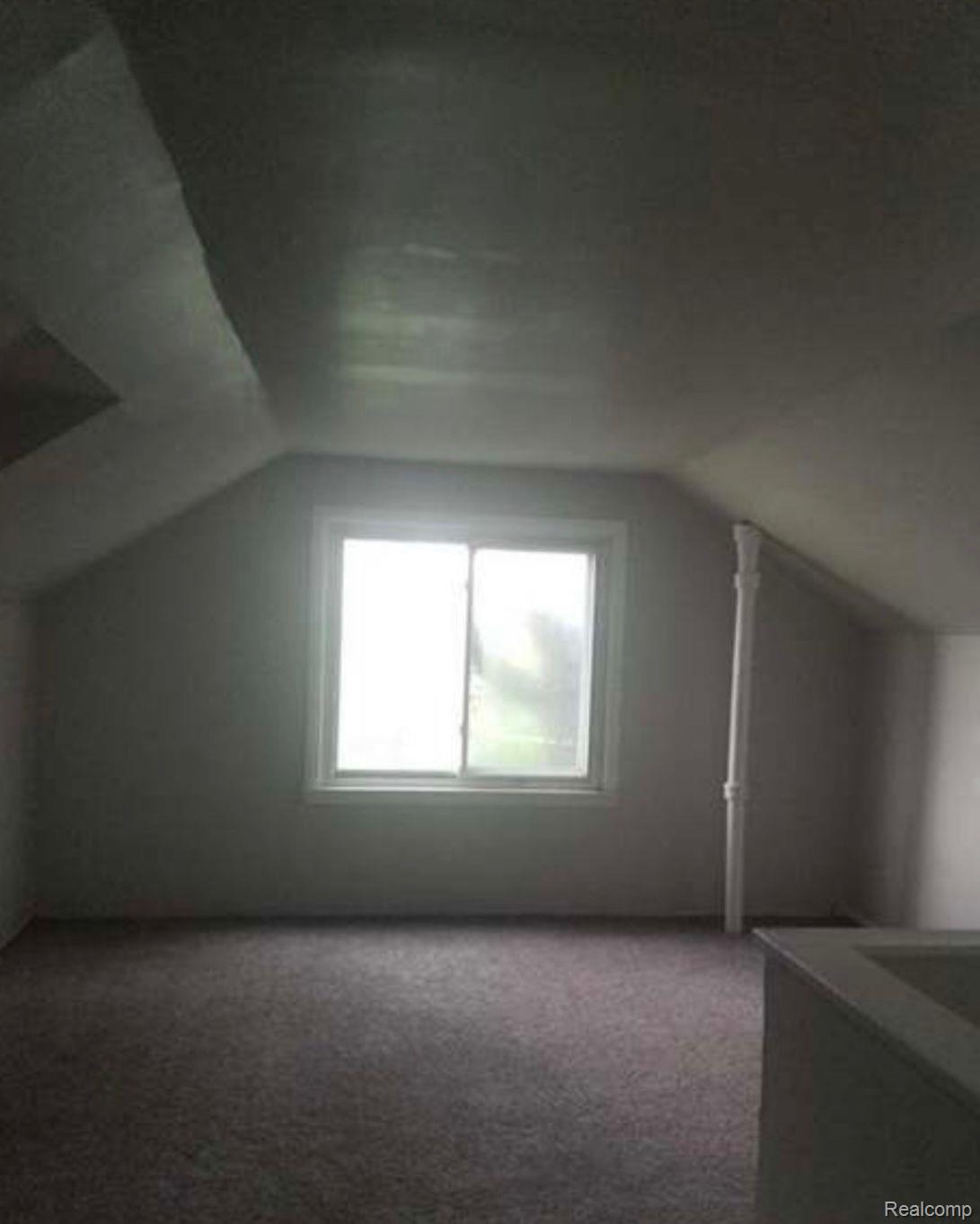 20502 Riopelle Street