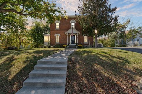 206 Ann Arbor Street Manchester Village MI 48158