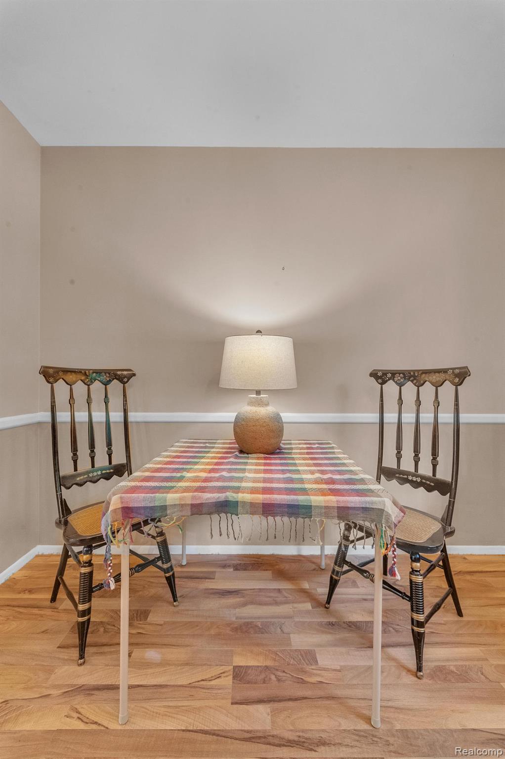 Clawson City, Michigan 48017, United States, 4 Bedrooms Bedrooms, ,2 BathroomsBathrooms,Residential,Pending,148945