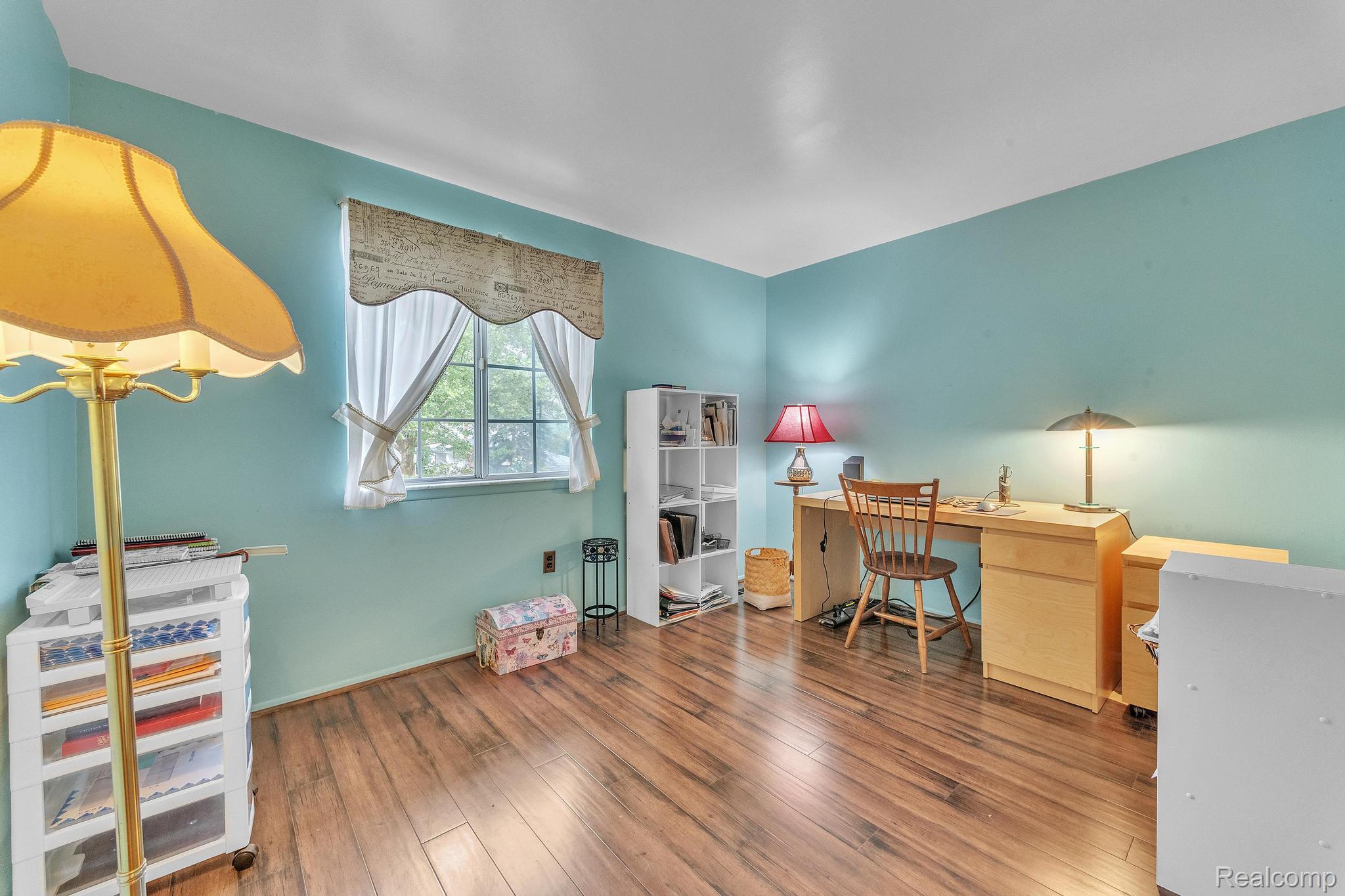 Clawson City, Michigan 48017, United States, 4 Bedrooms Bedrooms, ,2 BathroomsBathrooms,Residential,Pending,148945