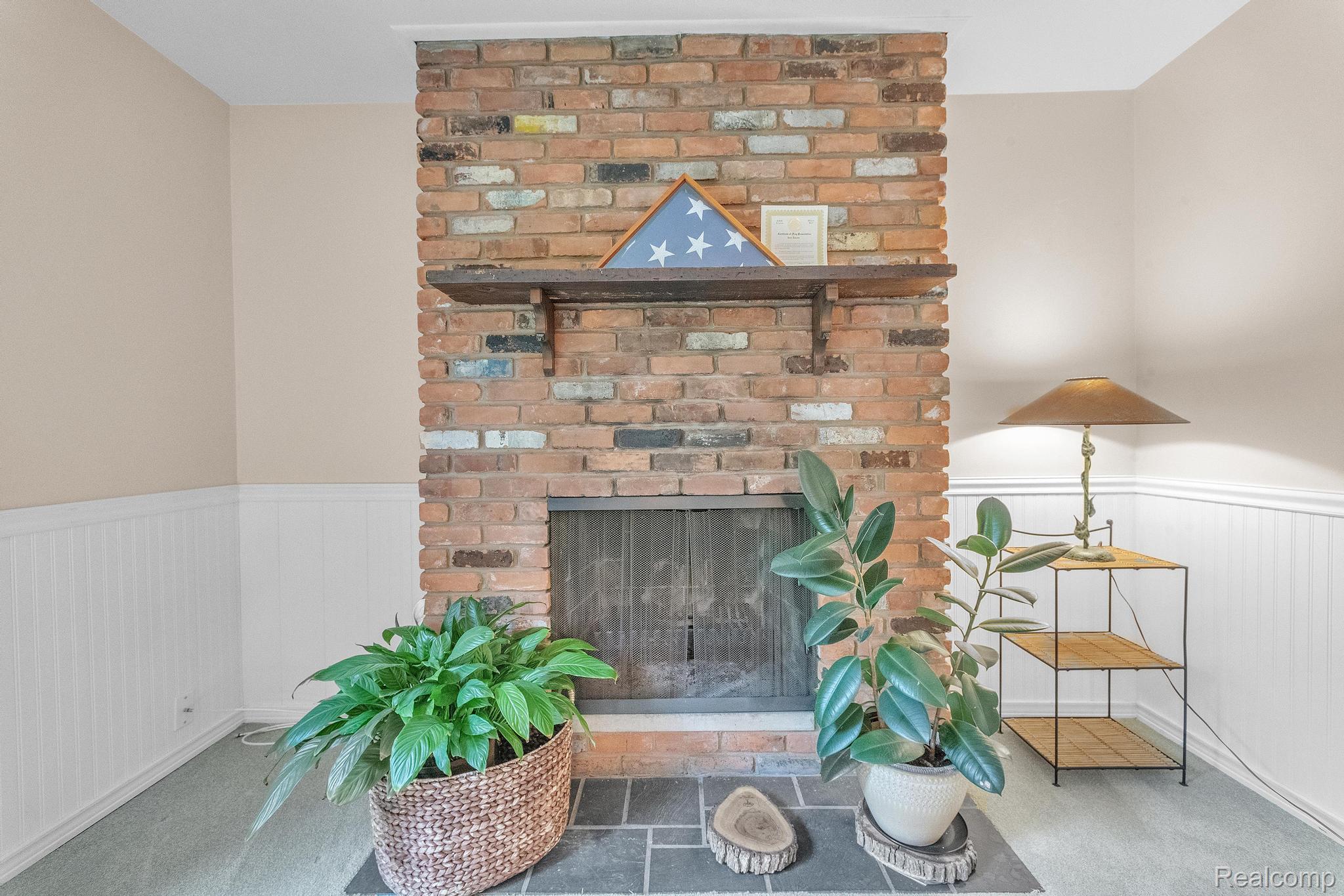 Clawson City, Michigan 48017, United States, 4 Bedrooms Bedrooms, ,2 BathroomsBathrooms,Residential,Pending,148945