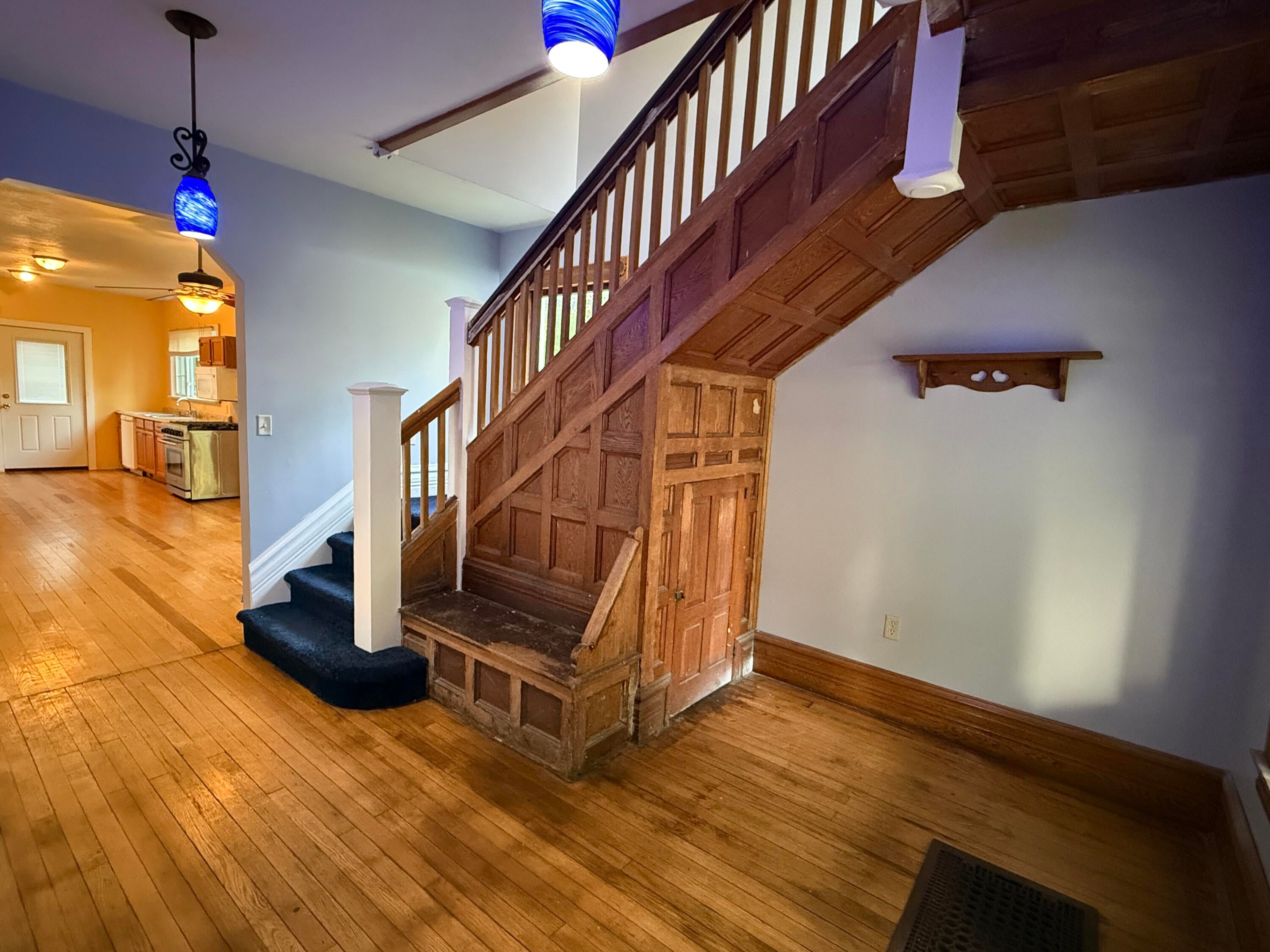 409 E Porter Street