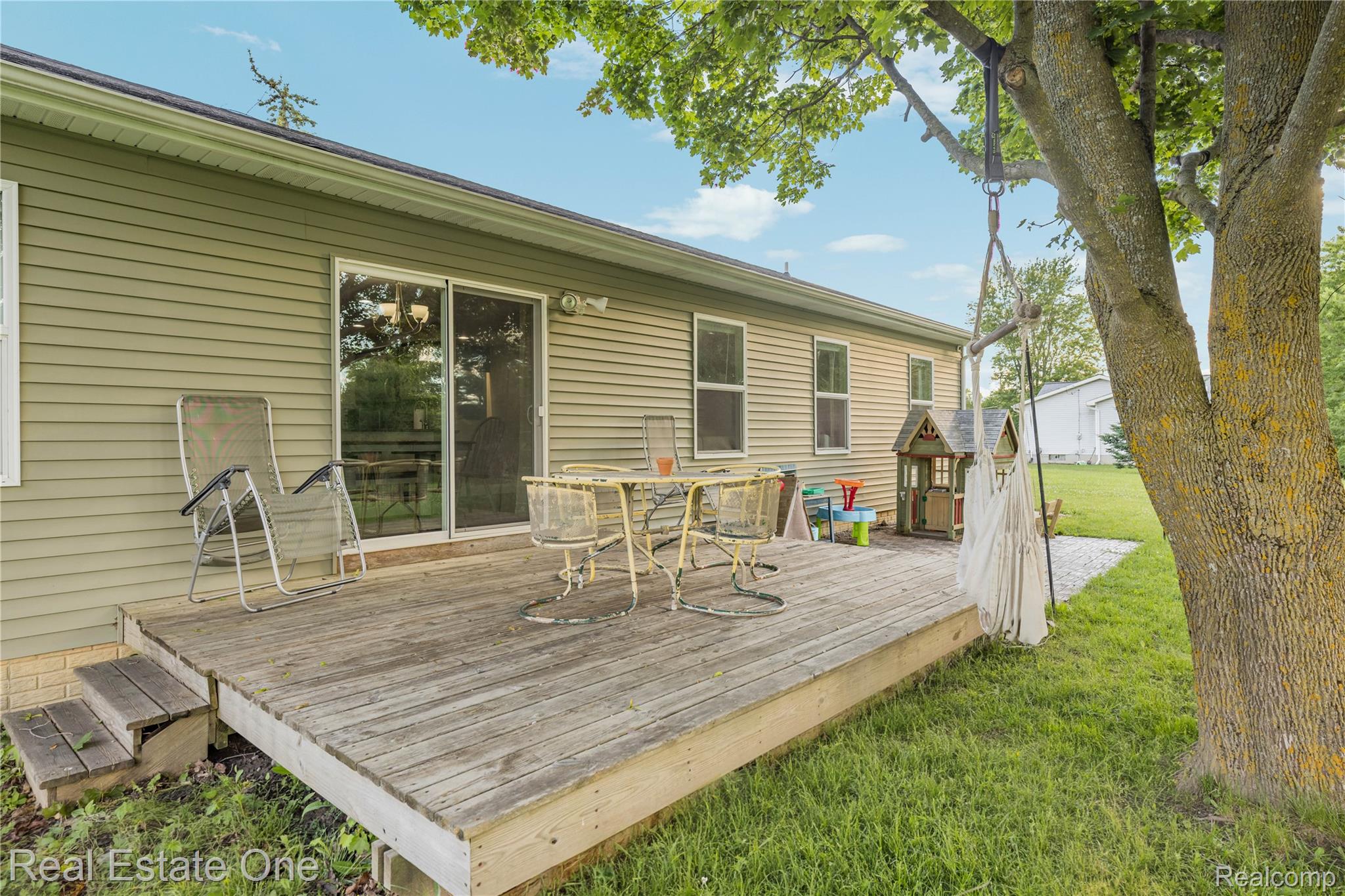 2479 Gibson Road