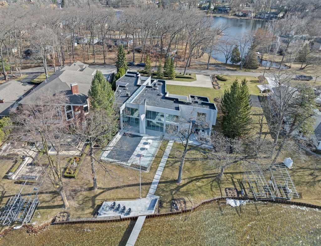 listing image 73