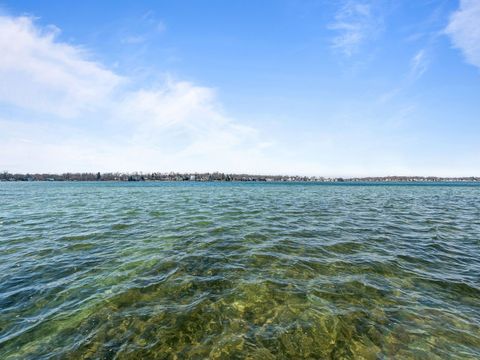 listing image 87