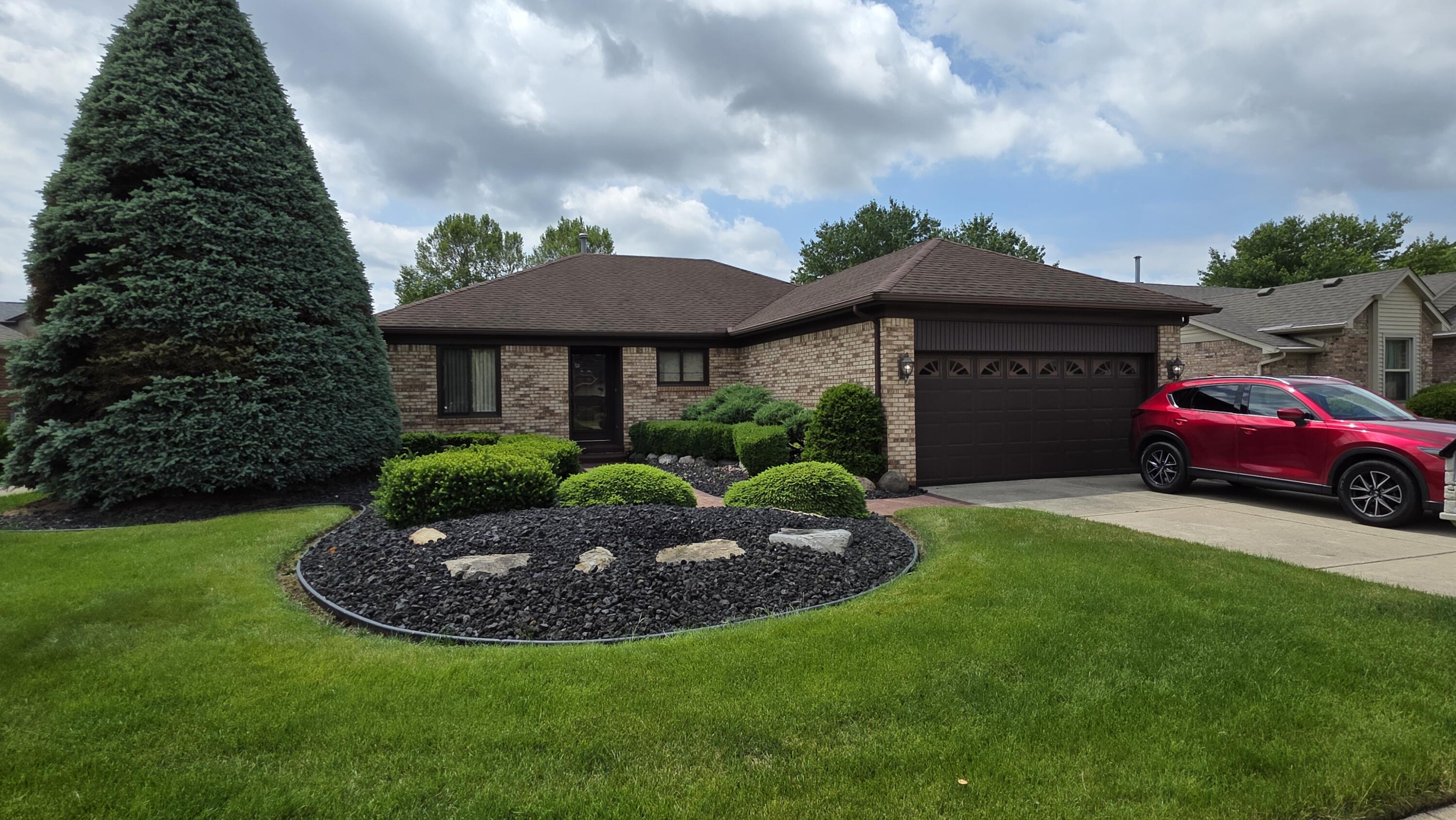 34565 Ann Arbor Trail