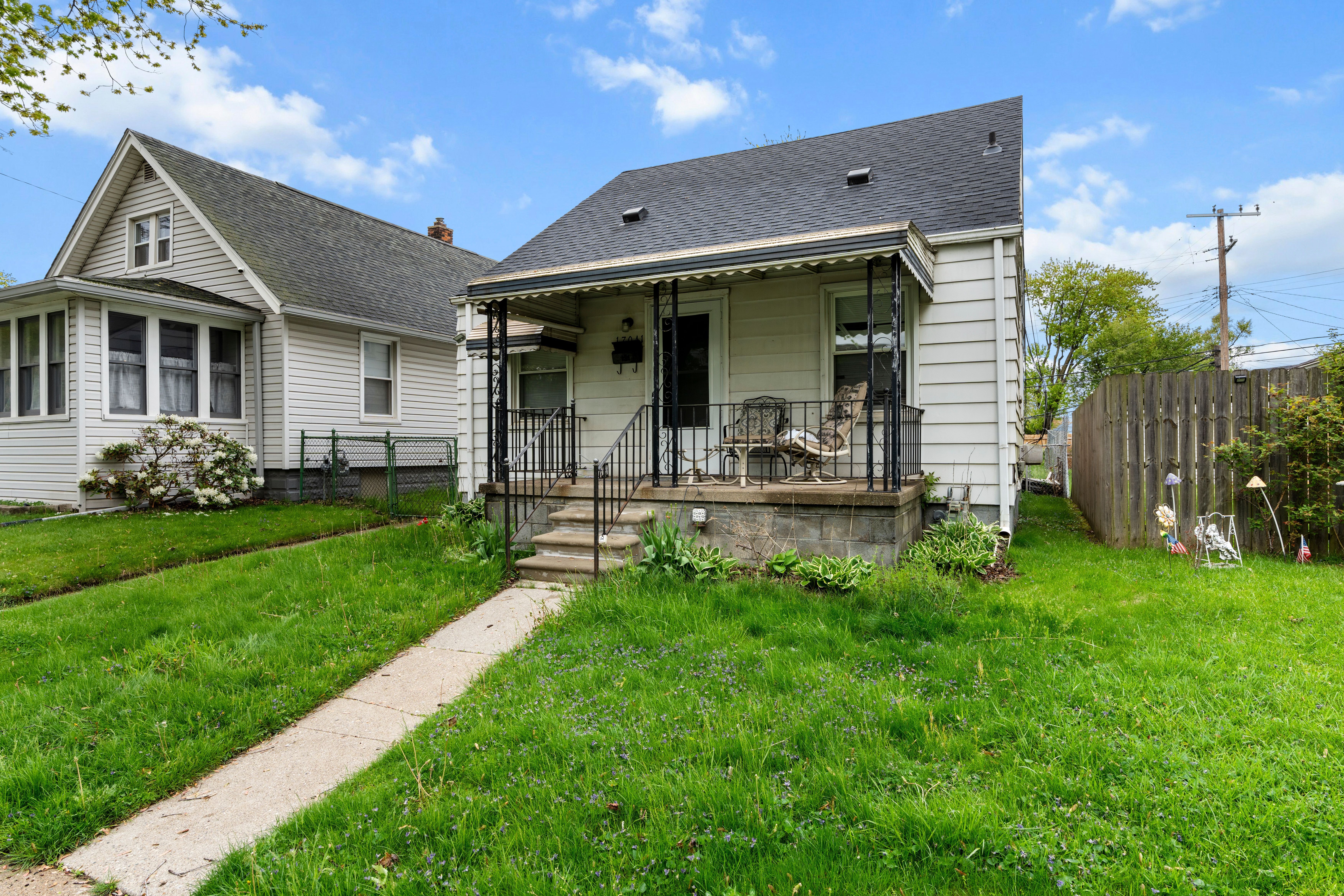 17041 HENRY Street