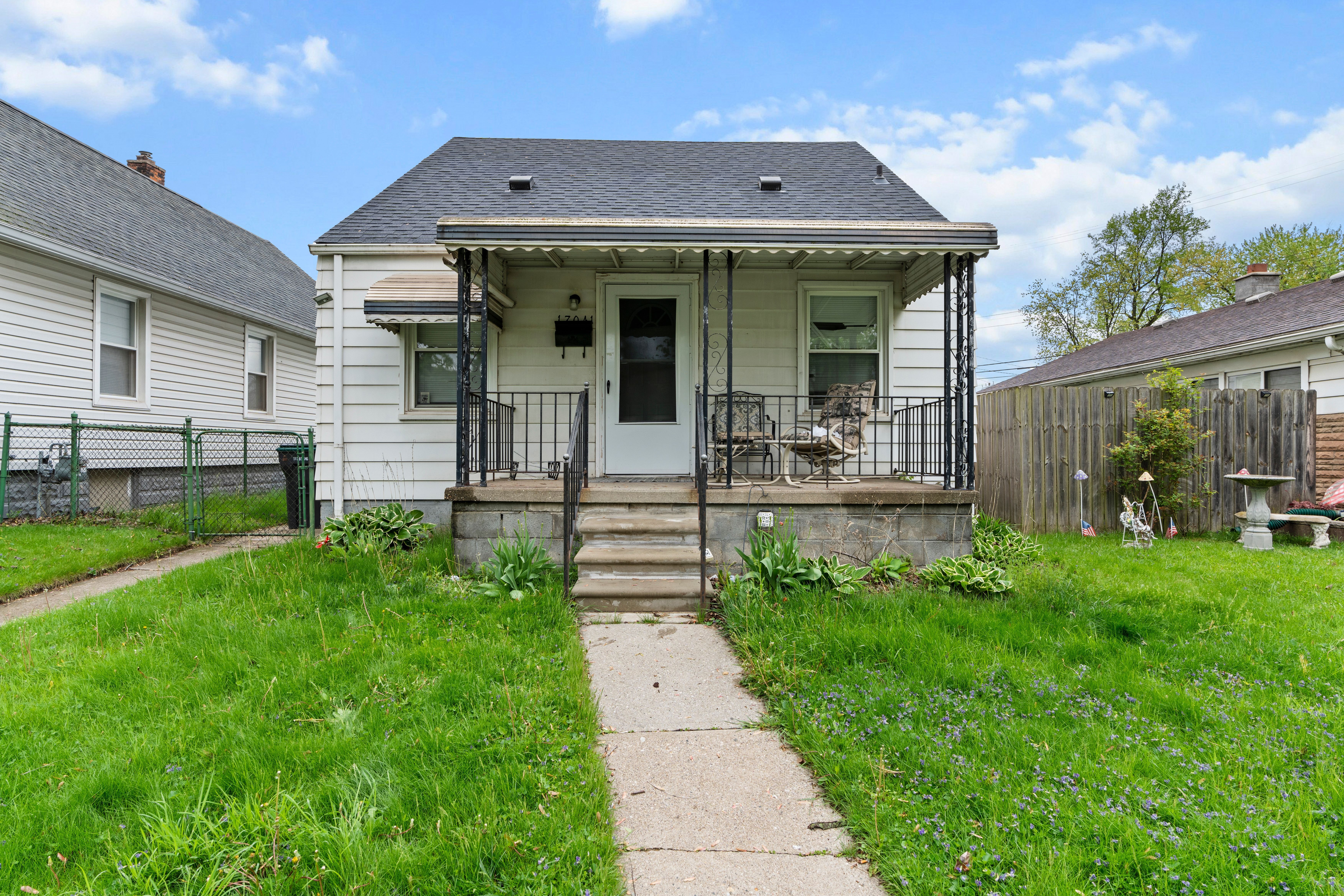 17041 HENRY Street