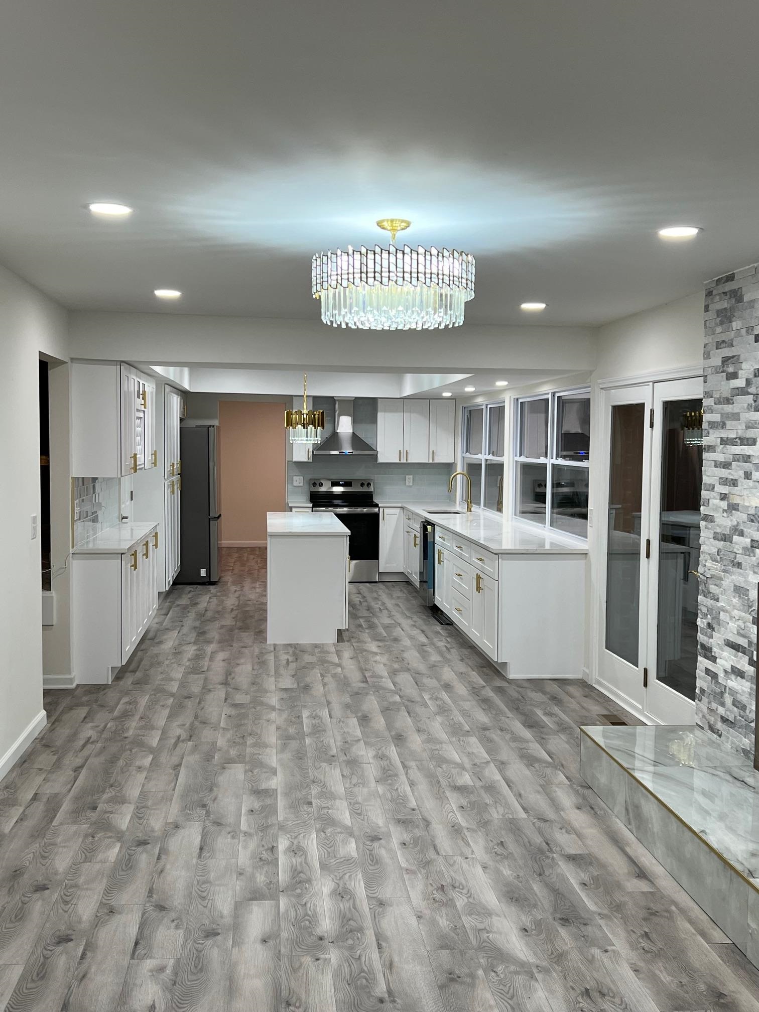 4841 Leesburg Drive