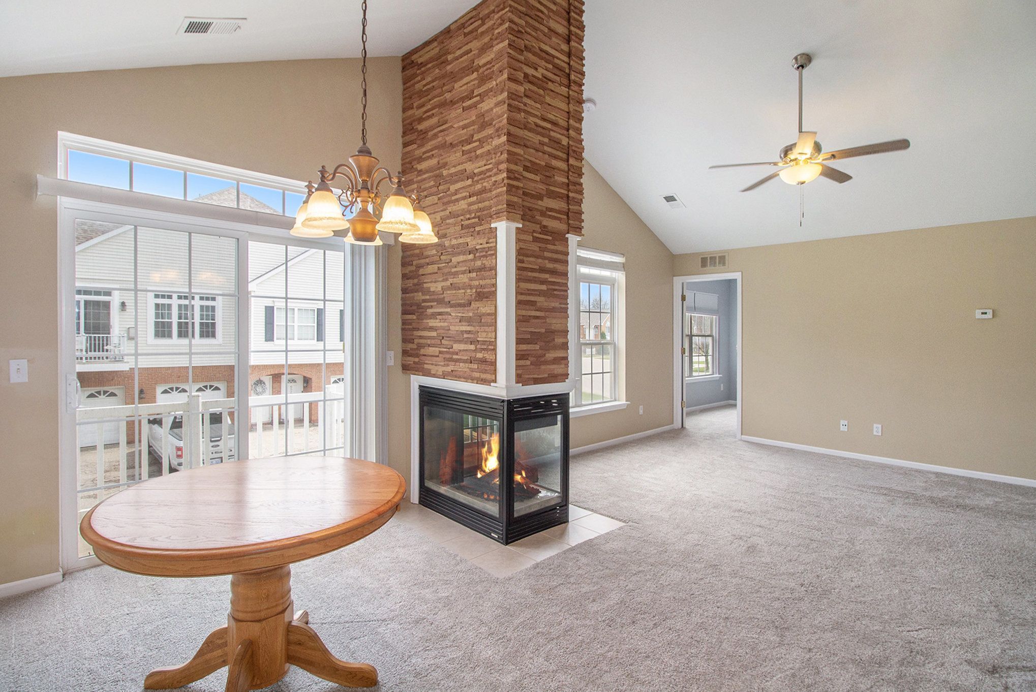 670 OLDE ENGLISH Circle