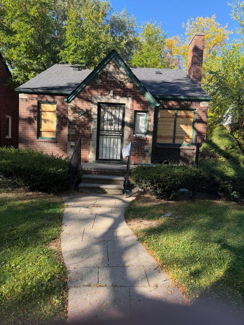 Photo of 8227 Coyle Street, Detroit City, MI 48228 (MLS # 81026056037)