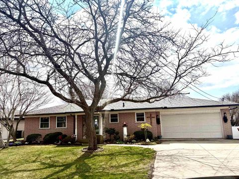 7233 Flamingo Street Clay Township MI 48001