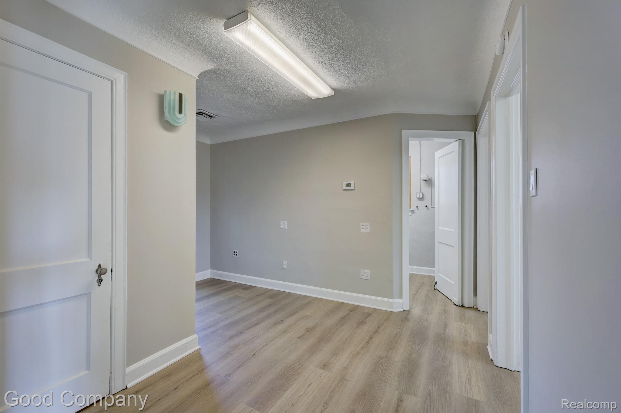 2645 Coolidge Highway