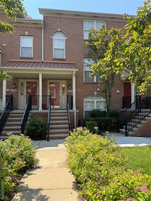 20218 Rodeo Court Southfield City MI 48075