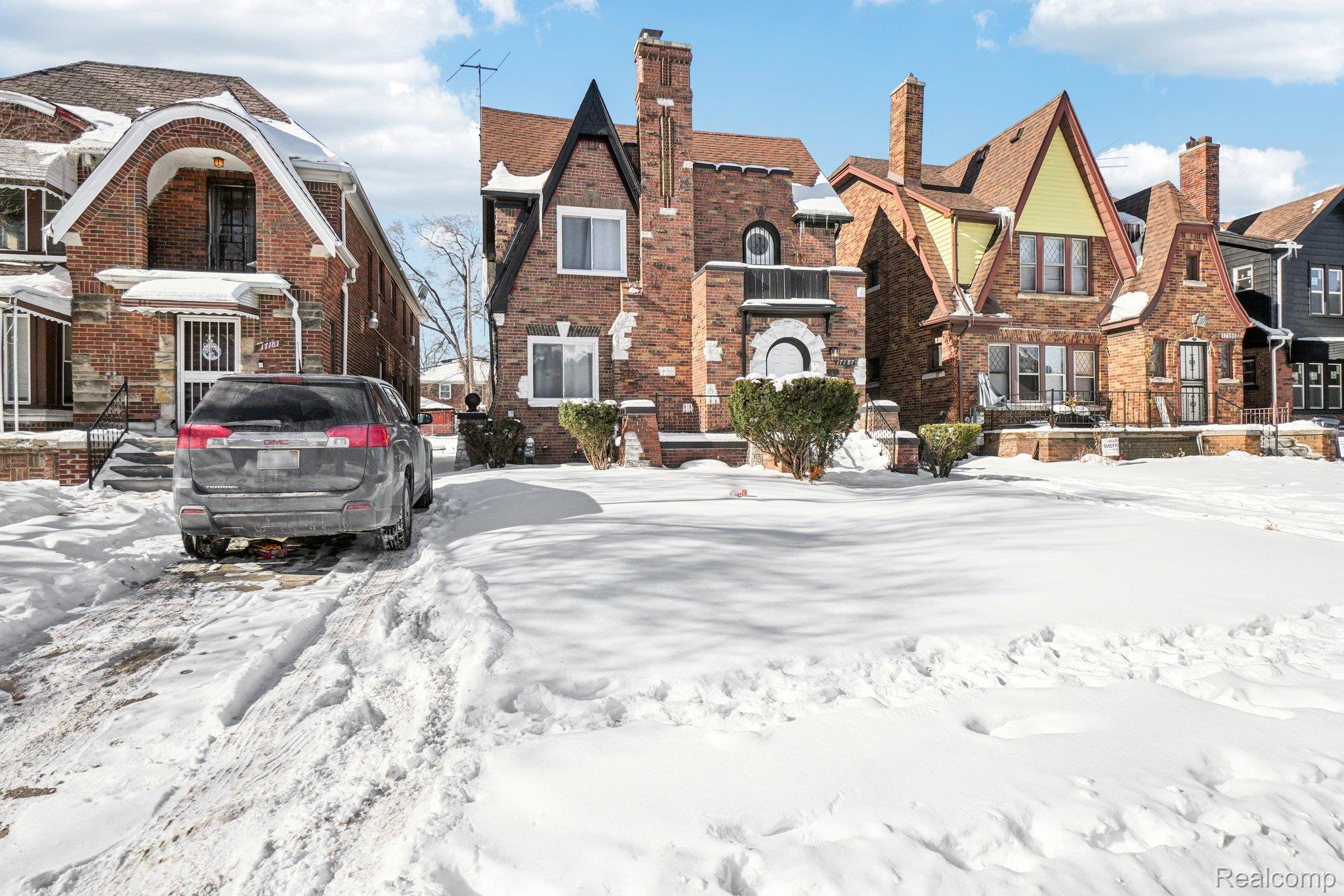 17187 Northlawn Street