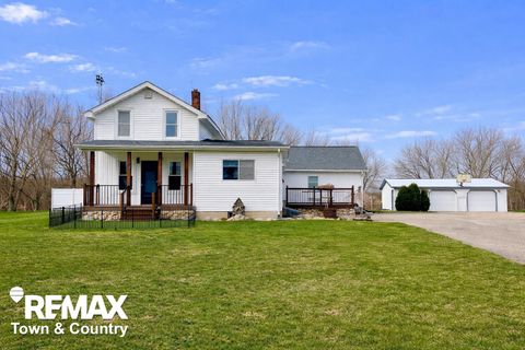 Photo of 3800 Murphy Lake Road, Millington Township, MI 48746 (MLS # 5050203609)