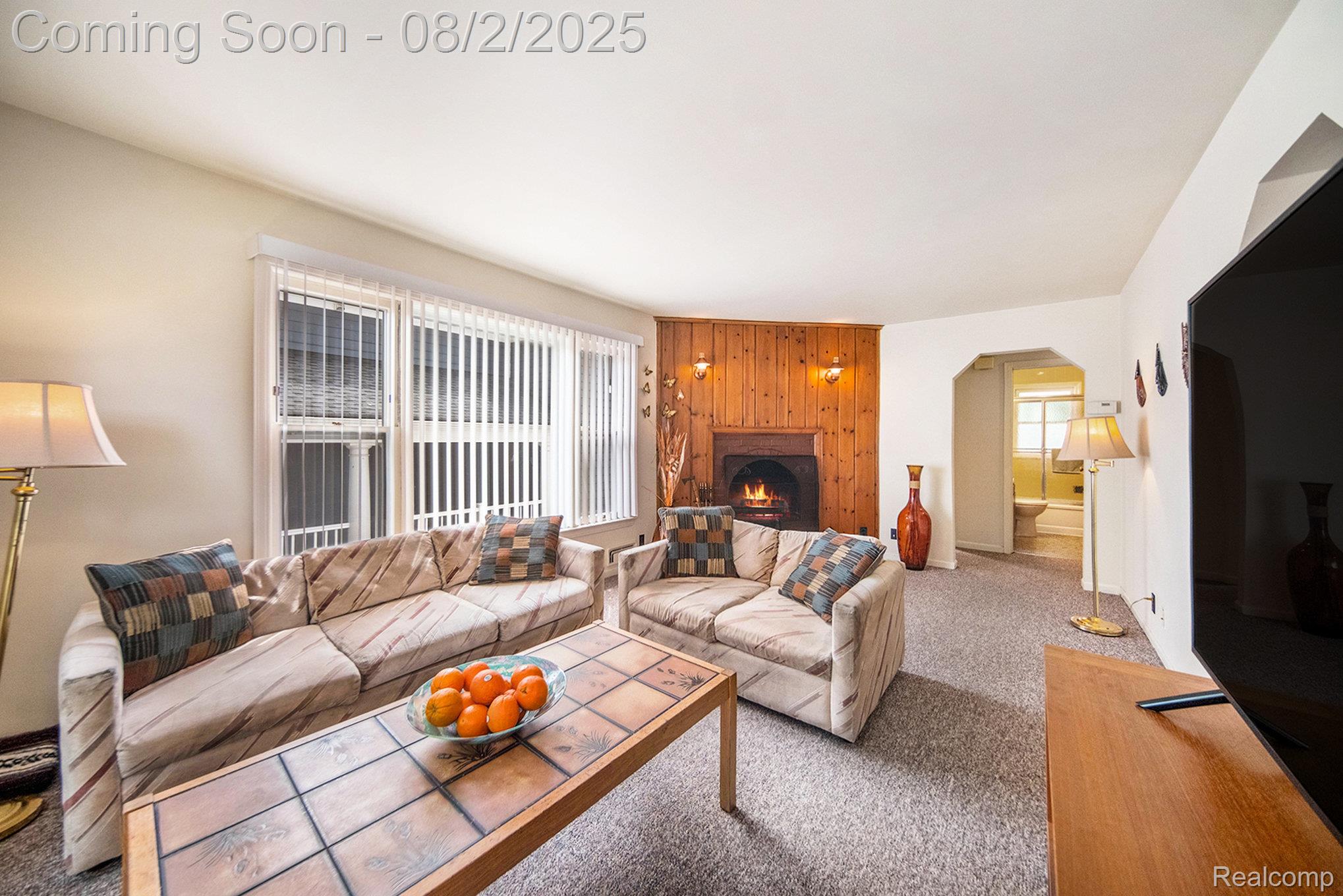 924 Woodlawn Avenue