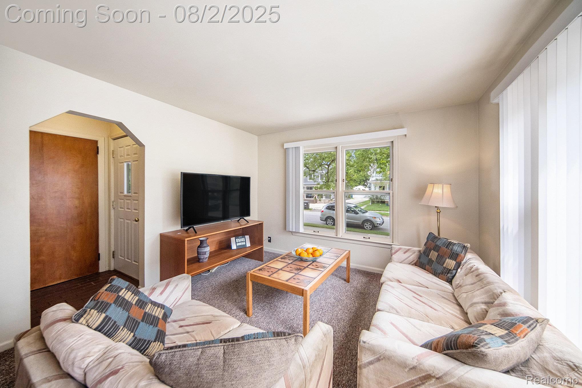 924 Woodlawn Avenue