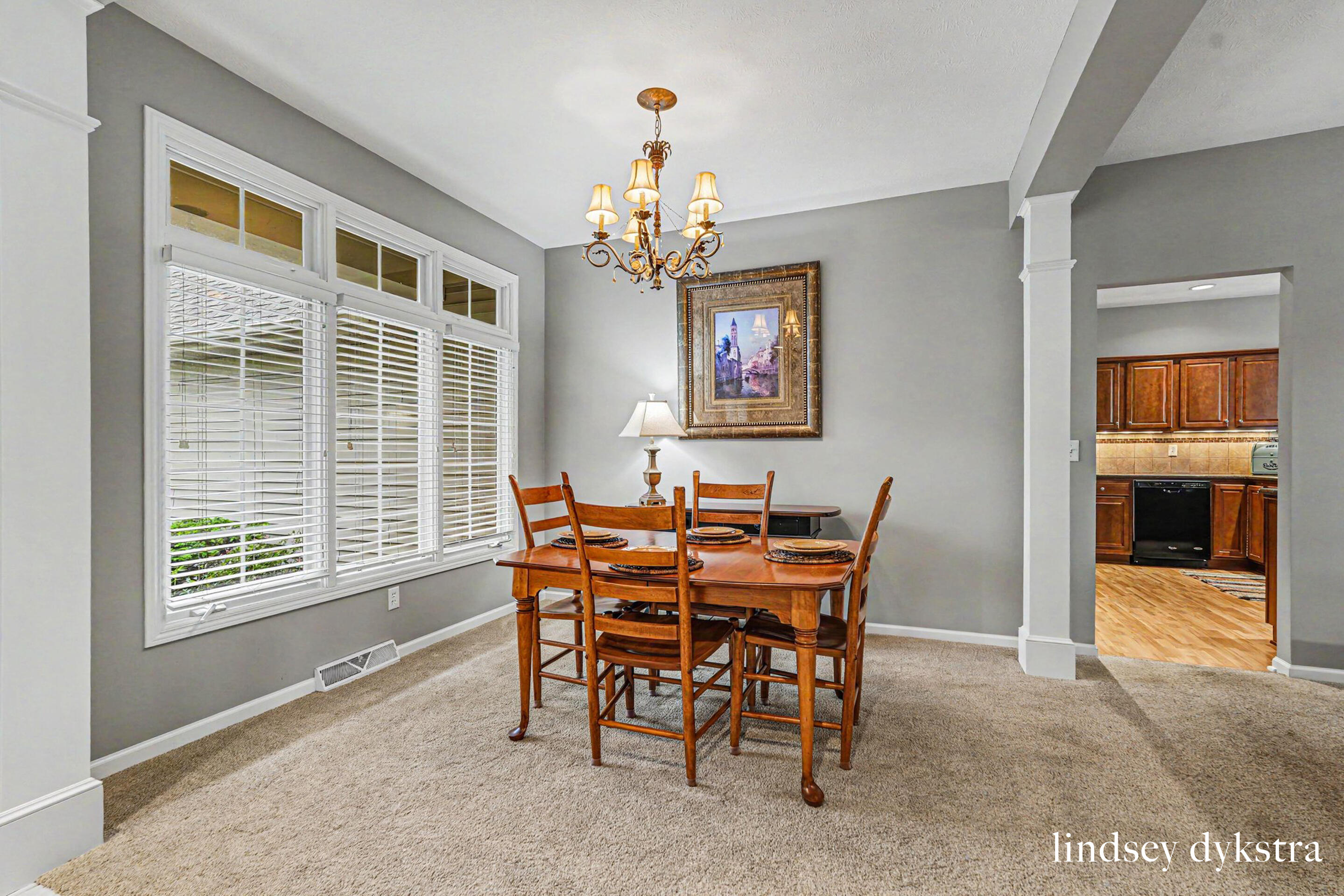 2320 Red Oak Court NW